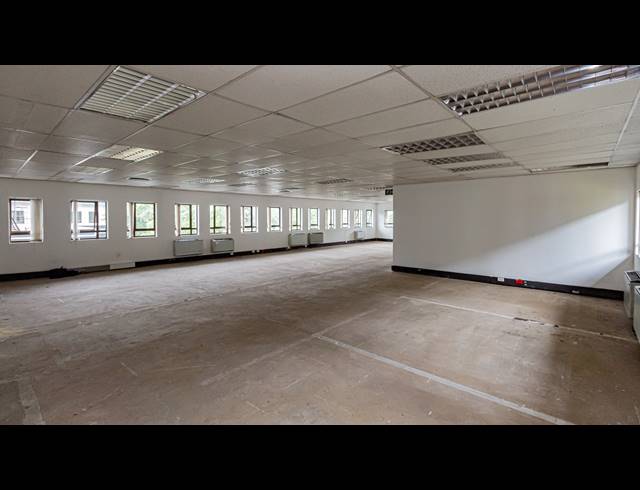312M² OFFICE TO LET IN HYDE PARK